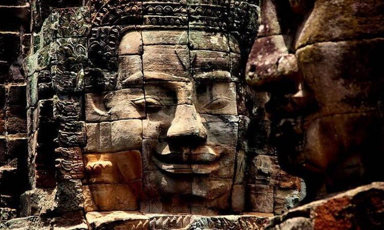 Angkor Wat Tour and Travel