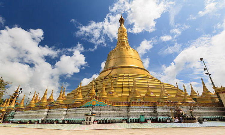 Shwemawdaw Pagoda – “Great Golden God”