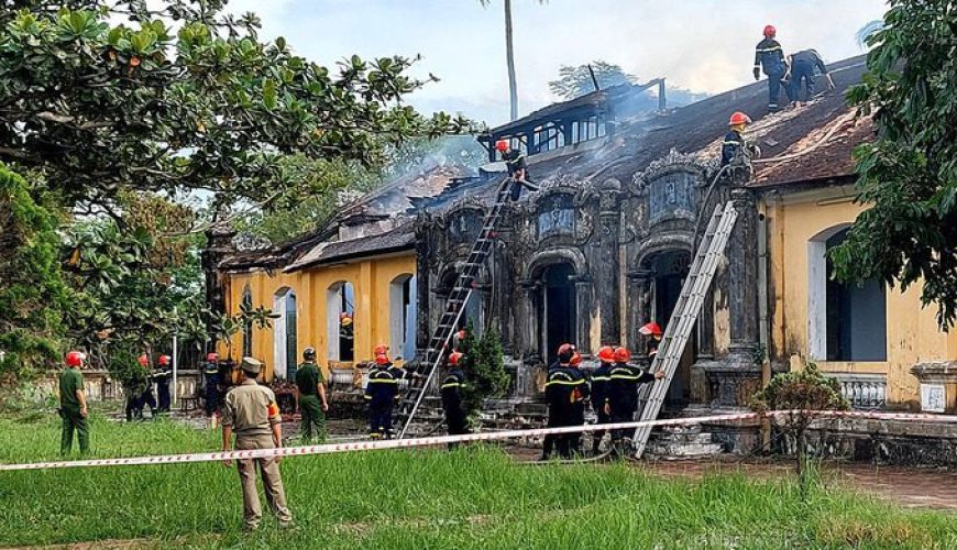 Fire engulfs UNESCO-recognized Hue imperial academy