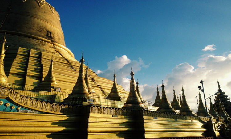 Shwemawdaw Pagoda 