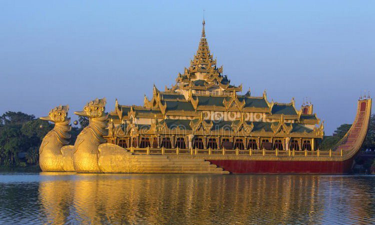 Yangon Half Day City Tour