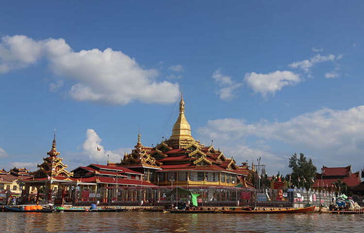 Phaungdaw Oo Pagoda