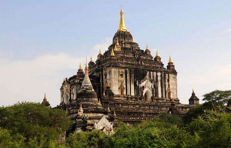 Thatbyinnyu-Temple
